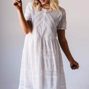 Lucy Avenue JADA LACE DETAILED DRESS WHITE